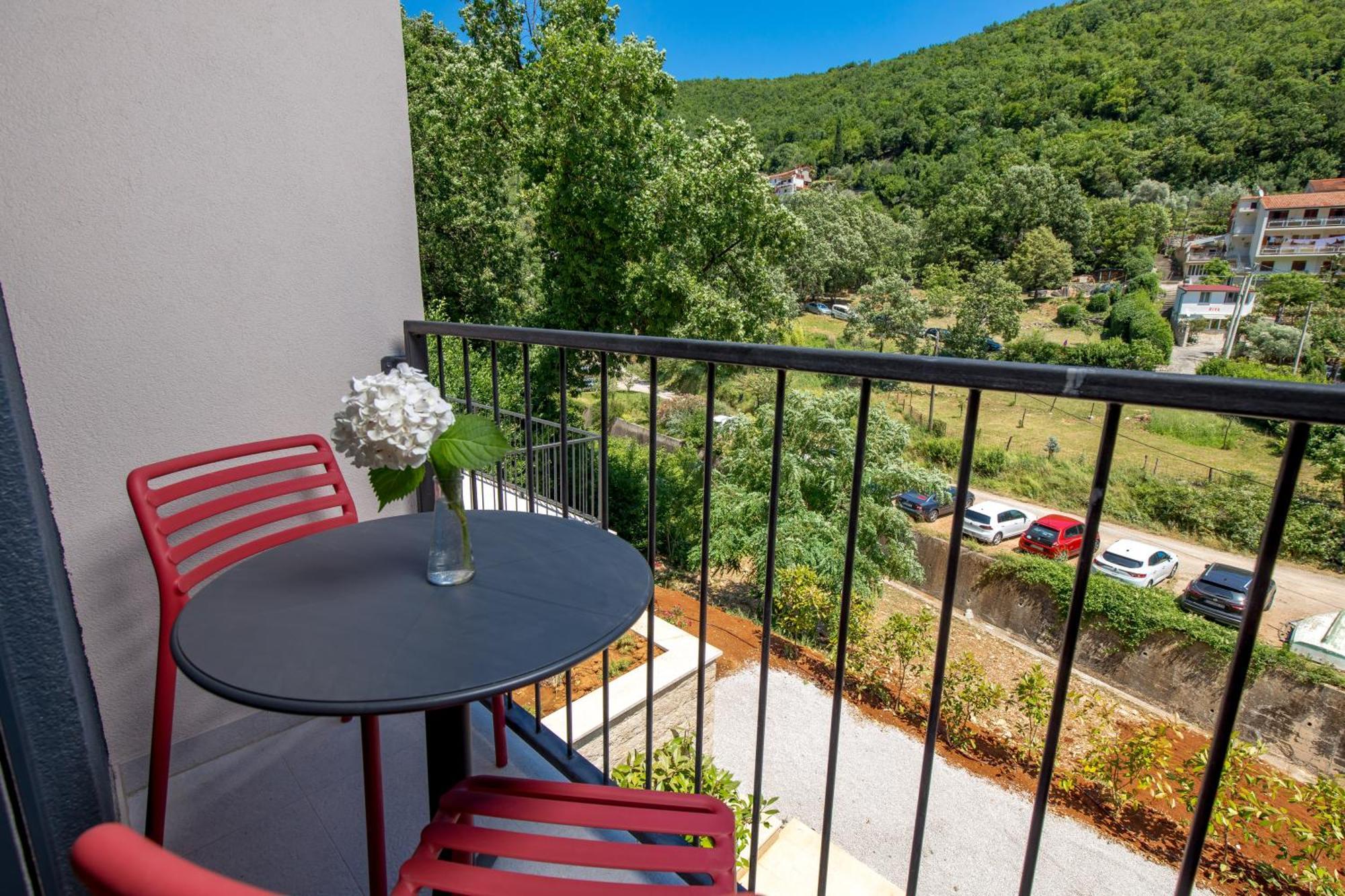 Perunika Bed & Breakfast Mošćenička Draga Exterior foto